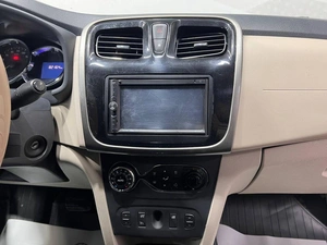 Седан Renault Logan 2015 года, 799000 рублей, Красноярск