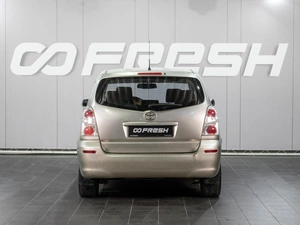 Минивэн Toyota Corolla Verso 2007 года, 699000 рублей, Сургут