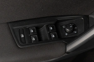 Внедорожник Volkswagen Tiguan 2020 года, 1999000 рублей, Челябинск