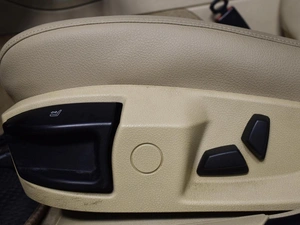 Седан BMW 5 серия 2012 года, 1463900 рублей, Казань