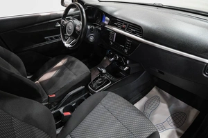 Седан Kia Rio 2019 года, 1449000 рублей, Новокузнецк