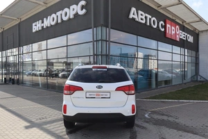 Внедорожник Kia Sorento 2017 года, 2080000 рублей, Мирное