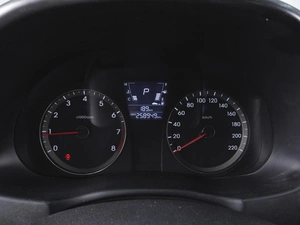 Седан Hyundai Solaris 2011 года, 799000 рублей, Ростов-на-Дону