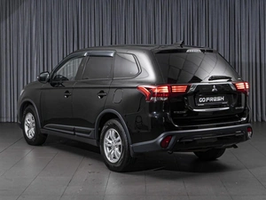 Внедорожник Mitsubishi Outlander 2019 года, 1989000 рублей, Ставрополь