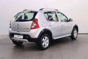 Хэтчбек Renault Sandero 2014 года, 675000 рублей, Брянск