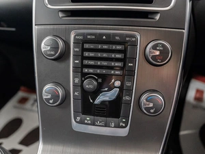 Универсал Volvo V60 2011 года, 1350000 рублей, Красноярск