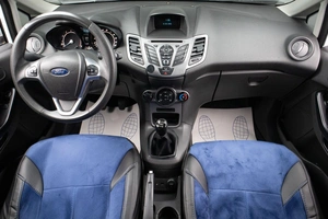 Седан Ford Fiesta 2015 года, 789000 рублей, Оренбург