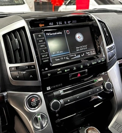 Внедорожник Toyota Land Cruiser 2014 года, 4200000 рублей, Красноярск