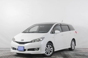 Минивэн Toyota Wish 2010 года, 1299000 рублей, Кемерово