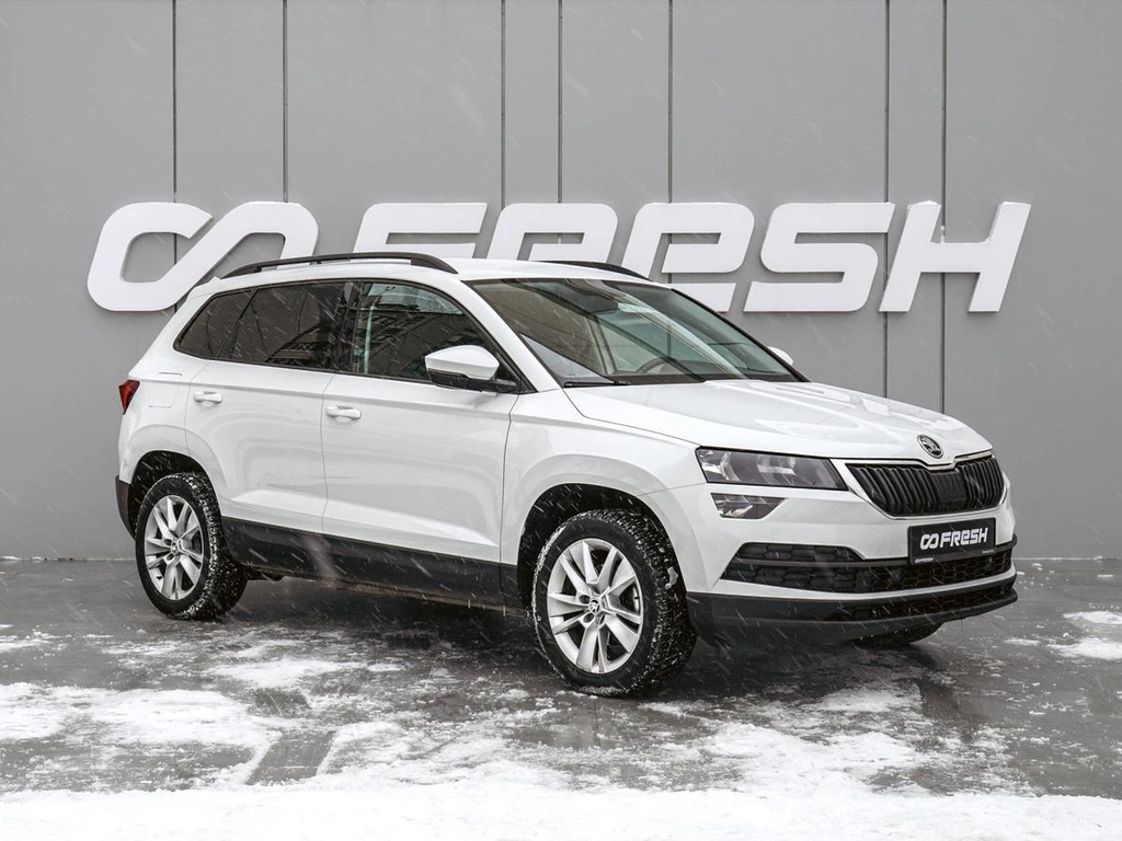 Внедорожник Skoda Karoq 2020 года, 1920000 рублей, Краснодар