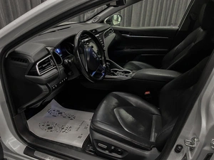 Седан Toyota Camry 2018 года, 2450000 рублей, Красноярск