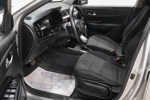 Седан Kia Rio 2019 года, 1369000 рублей, Новокузнецк