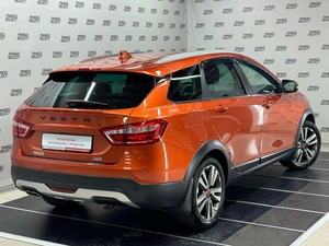 Универсал ВАЗ (LADA) Vesta Cross 2018 года, 980000 рублей, Красноярск