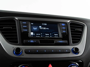 Седан Hyundai Solaris 2017 года, 1561077 рублей, Москва