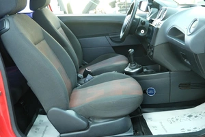Хетчбэк Ford Fiesta 2008 года, 679000 рублей, Омск