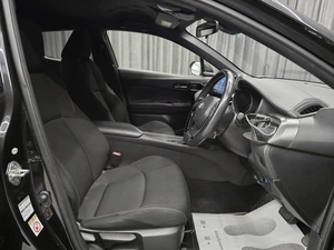 Внедорожник Toyota C-HR 2018 года, 2000000 рублей, Красноярск