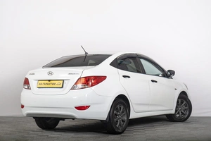 Седан Hyundai Solaris 2013 года, 999000 рублей, Томск