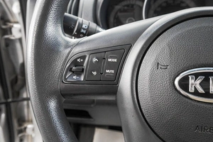 Седан Kia Cerato 2010 года, 749000 рублей, Барнаул