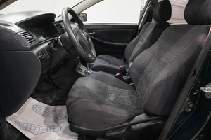 Седан Toyota Corolla 2002 года, 529000 рублей, Новокузнецк