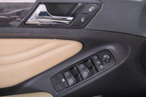 Внедорожник Mercedes-benz M-класс 2011 года, 2119000 рублей, Томск