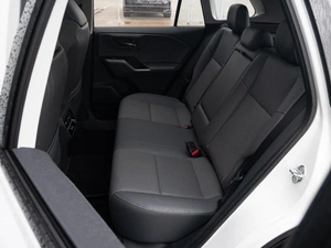 Внедорожник Toyota RAV4 2026 года, 4880000 рублей, Краснодар