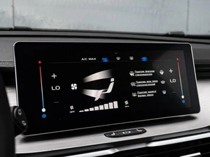 Внедорожник Geely Coolray 2023 года, 1715000 рублей, Краснодар