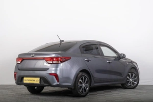 Седан Kia Rio 2019 года, 1449000 рублей, Томск