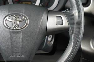 Внедорожник Toyota RAV4 2011 года, 1779000 рублей, Тюмень