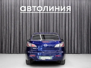 Седан Mazda 3 2011 года, 829000 рублей, Красноярск