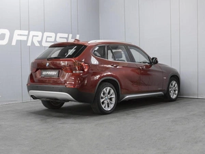 Внедорожник BMW X1 2011 года, 1170000 рублей, Омск
