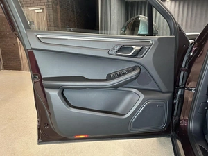 Внедорожник Porsche Macan 2025 года, 12000000 рублей, Павловская Слобода