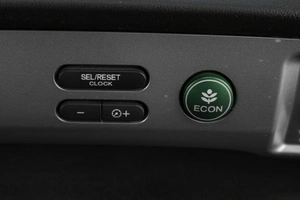 Минивэн Honda Freed 2012 года, 1169000 рублей, Челябинск