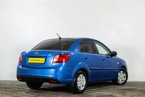 Седан Kia Rio 2010 года, 599000 рублей, Сургут