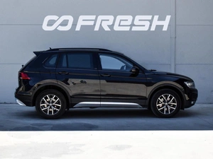 Внедорожник Volkswagen Tiguan 2019 года, 3150000 рублей, Краснодар