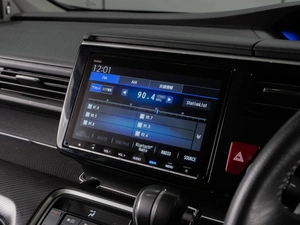 Минивэн Honda Stepwgn Spada 2020 года, 2640000 рублей, Тюмень
