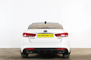 Седан Kia Optima 2017 года, 1829000 рублей, Тюмень