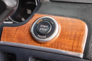 Седан Nissan Fuga 2005 года, 989000 рублей, Барнаул