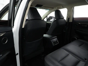 Внедорожник Lexus NX 2017 года, 2897444 рублей, Москва