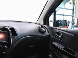 Внедорожник Renault Kaptur 2017 года, 1350000 рублей, Красноярск