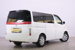 Минивэн Nissan Elgrand 2002 года, 1399000 рублей, Омск