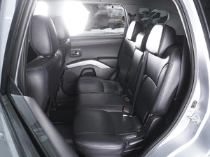 Внедорожник Mitsubishi Outlander 2010 года, 1230000 рублей, Ростов-на-Дону