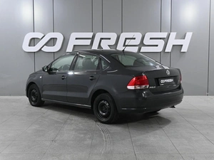 Седан Volkswagen Polo 2011 года, 999000 рублей, Аксай