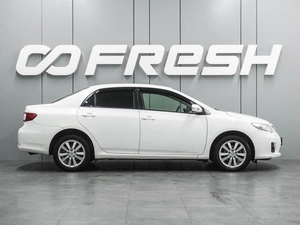 Седан Toyota Corolla 2013 года, 1129000 рублей, Воронеж