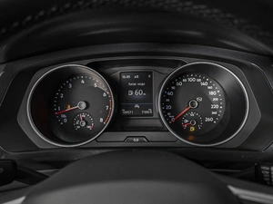 Внедорожник Volkswagen Tiguan 2021 года, 2390000 рублей, Ставрополь