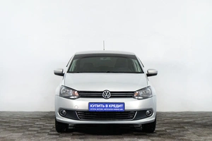 Седан Volkswagen Polo 2011 года, 549000 рублей, Сургут