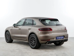 Внедорожник Porsche Macan Turbo 2014 года, 2877077 рублей, Москва