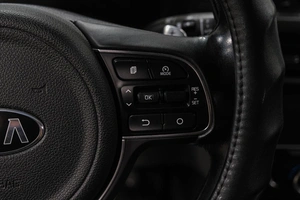 Седан Kia Optima 2016 года, 1599000 рублей, Новокузнецк