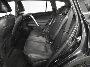 Внедорожник Toyota RAV4 2017 года, 2559900 рублей, Казань