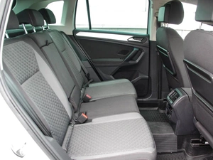 Внедорожник Volkswagen Tiguan 2019 года, 2490000 рублей, Владимир