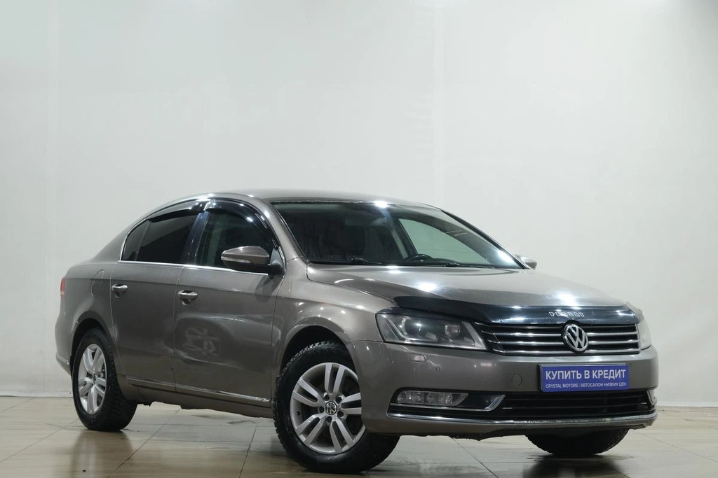 Седан Volkswagen Passat 2011 года, 1069000 рублей, Новокузнецк